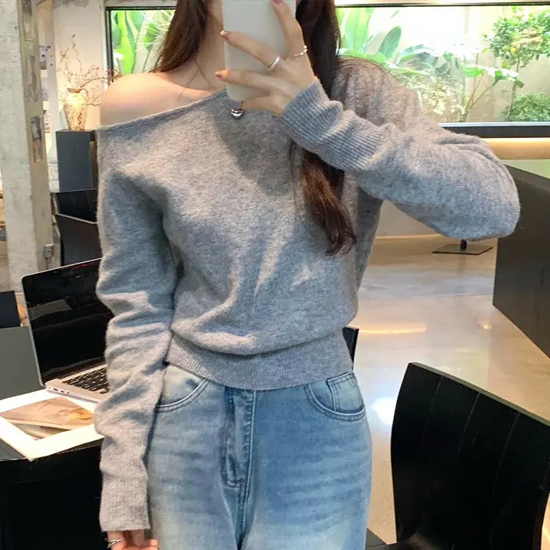 Soft Shoulder Bared One-Shoulder Knitted Sweater Women's Waist-Cinching Wool Blend Comfortable Fit Fashionable Autumn Winter