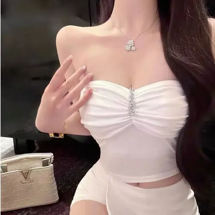 324
