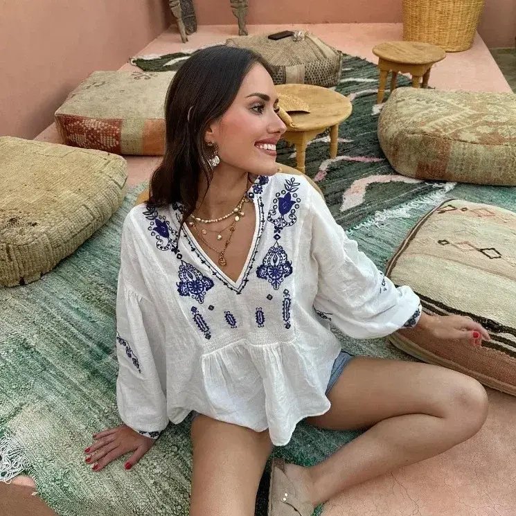 Loose V-neck Long Sleeve Embroidered Shirt Fashionable Summer New Women's Clothing Versatile Stitched Blouse Polyester Fiber