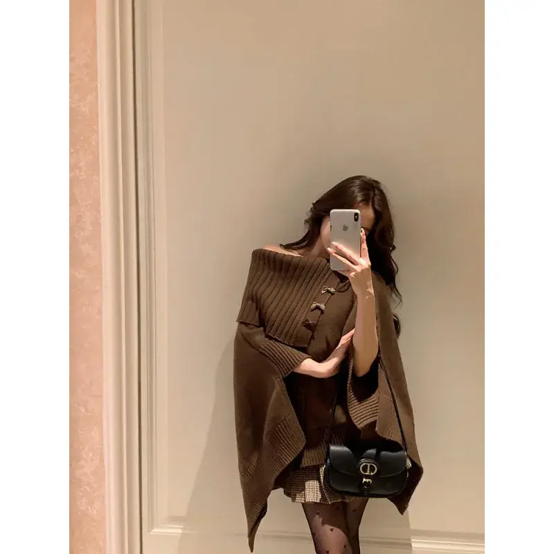 Autumn/Winter Loose-Fit Fashionable Knitted Top For Women Idle Style Off-Shoulder Shawl Mantle Pullovers