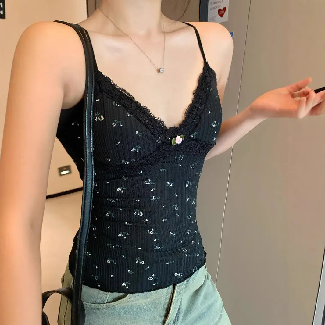 Spring Summer New Style Women's Slim Fit Floral Strap Vest Underwear Integrated Cup Chest Enhancing Trendy Top