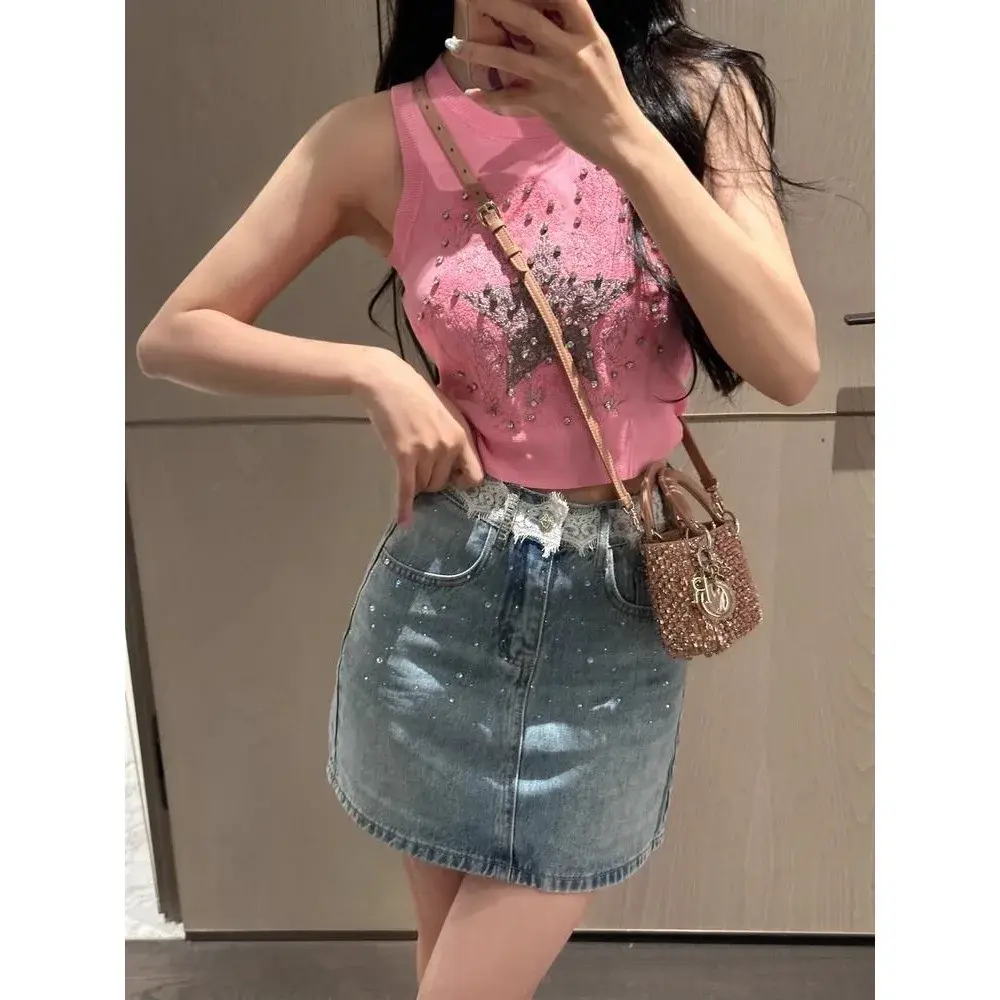 Exquisite Diamond Embroidered Five-Pointed Star Vest Women's Base Layer Top Petal Sleeveless Flip Collar Fashion Design