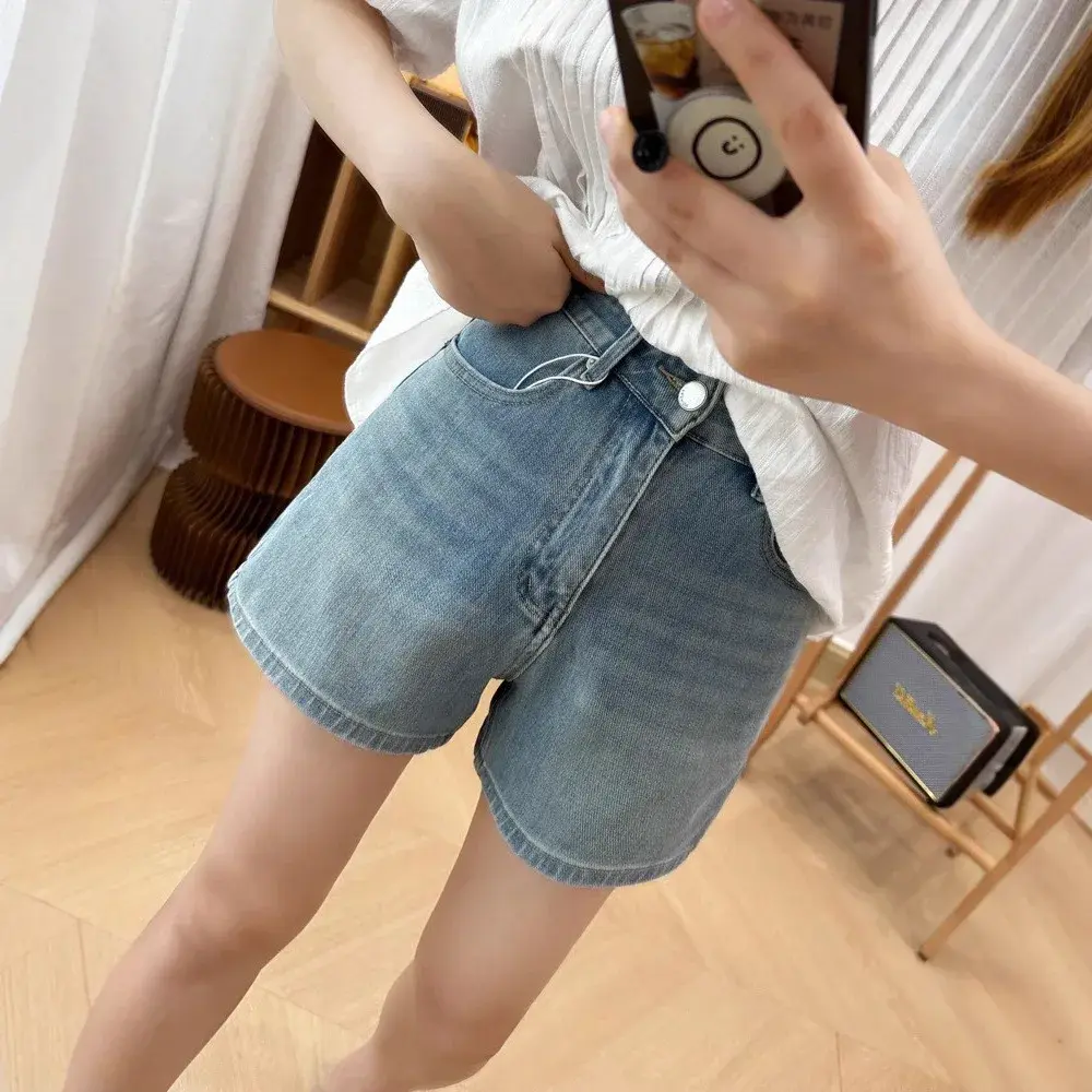 Retro Blue Denim Short Pants Women Summer New Large Size Loose Slim A- Line Wide Leg Hot Pants Pear Body Shape Cotton Blend