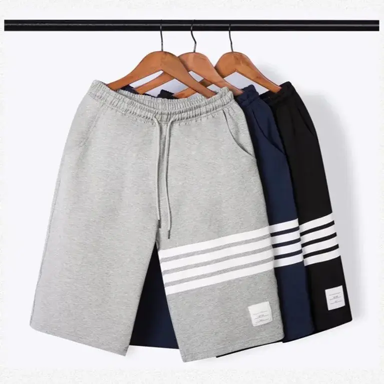 2022 New Casual Shorts Men's Summer Sports Fashion Couple Striped Waist Baggy Pants Thin Style Four Barrels Elastic Waist