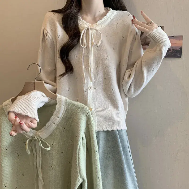 2024 Plus Size Women's Autumn/Winter Knitted Cardigan Top V-Neck Slimming Age-Reducing Soft Sweet Style Large Size Sweater
