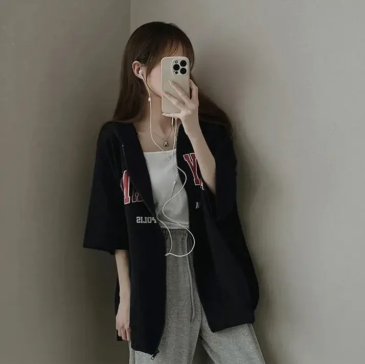 Women's Short Sleeve Hoodie Spring Summer Sporty Loose Zipper Open Cardigan Design Sense Top Korean Style Half Sleeve Sweatshirt