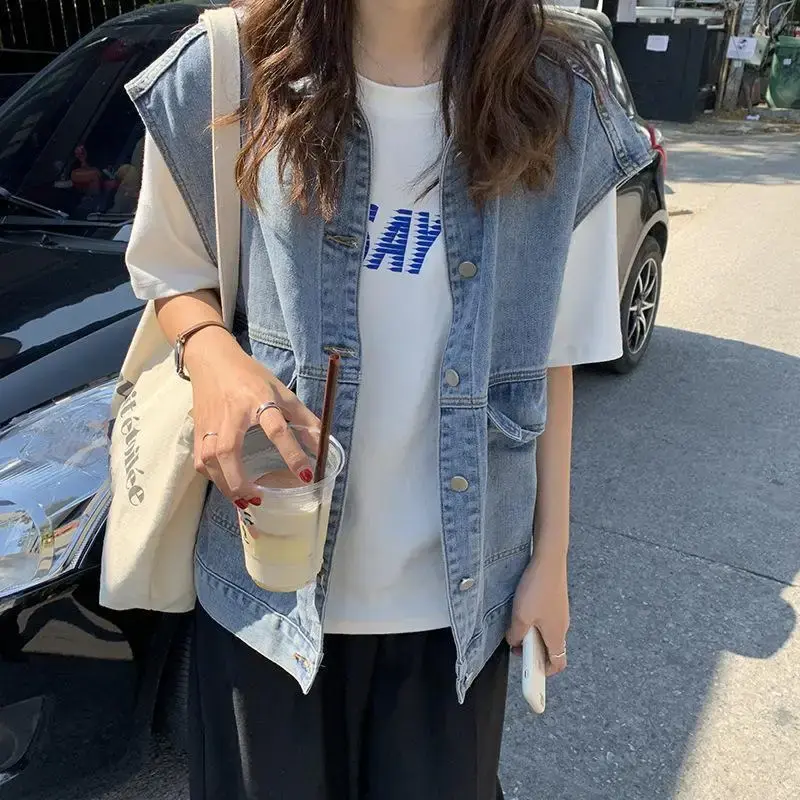 Loose Korean Style Denim Jacket Women's Casual Sleeveless Workwear Student Vest Spring 2024 Trend Outerwear