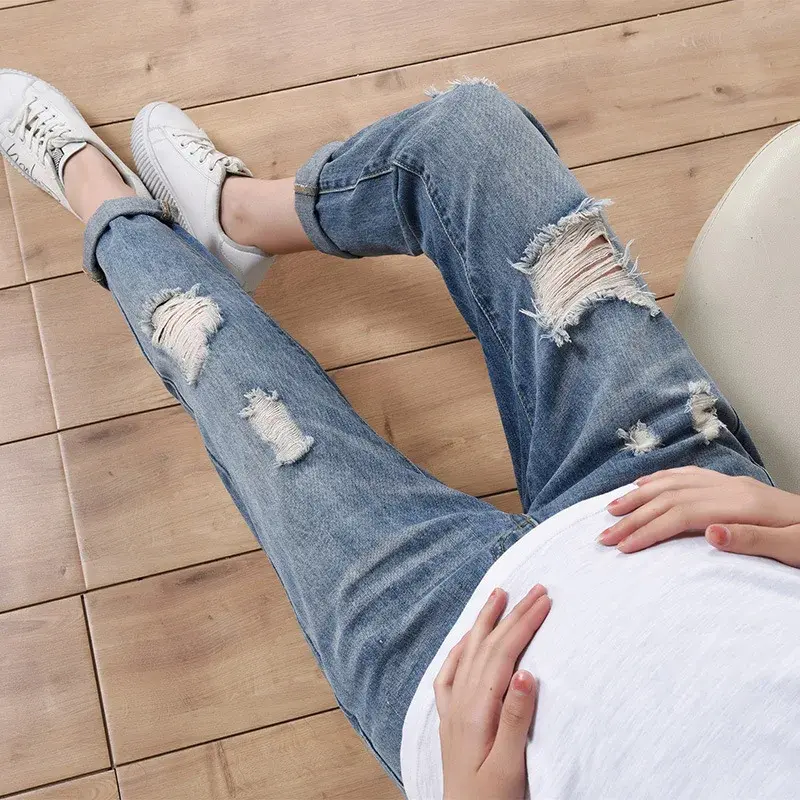 Maternity Jeans Spring Autumn Collection New Fashionable Straight-Leg Trendy Mommy Ripped Cropped Pants Loose Fit Short Length