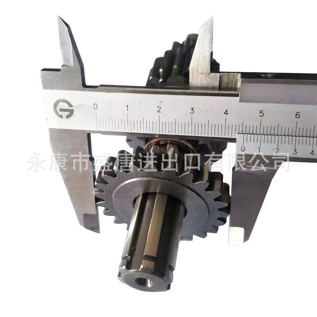 Motorcycle Engine Gearbox Replacement Parts Primary Secondary Shaft 50cc 110cc 125cc Motorbike Gear Box Outer Box
