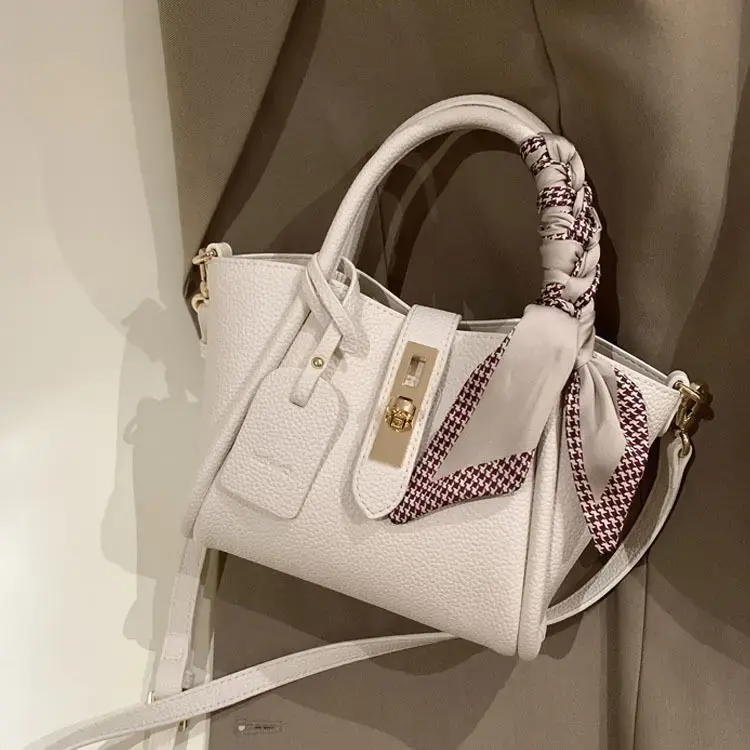 Nanfeng Paris Chic Tote Bag Women's 2024 Spring Summer New Handbag High-End Feel Commuter Single Shoulder Slant Cross Bag