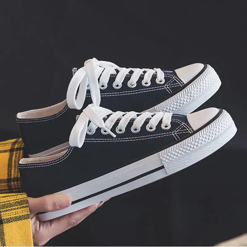 Shoes For Women Low-Top Vulcanized Canvas Platform Sneakers Black Flats Tennis Female Classic Student Small Couples Skateboard