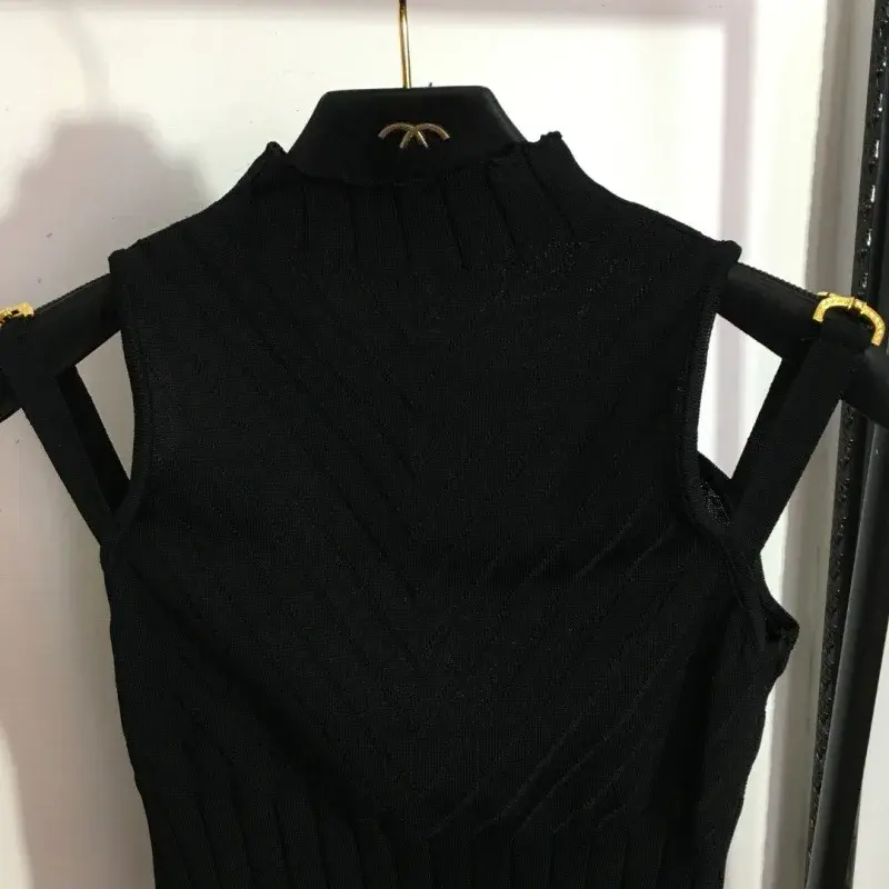 New Style Medusa Portrait Gold Buckle Shoulder Strap Slim Fit Stand Collar Vest Fashionable Chinese Brand Women's Wear