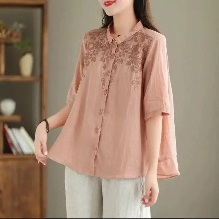 Women's Loose-Fit Half-Sleeve Summer Shirt Embroidered Fashionable Age-Reducing Top Versatile Thin Casual Shirt