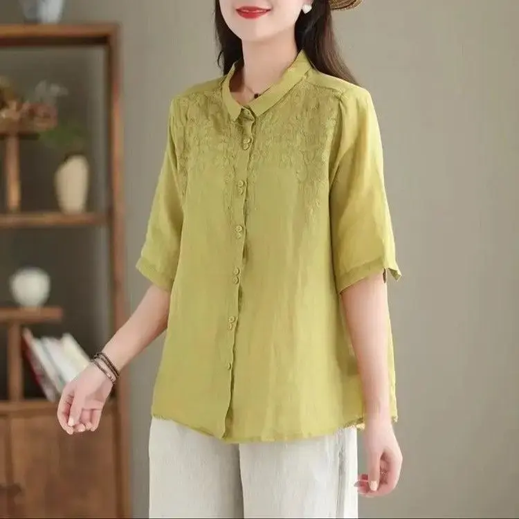 Women's Loose-Fit Half-Sleeve Summer Shirt Embroidered Fashionable Age-Reducing Top Versatile Thin Casual Shirt