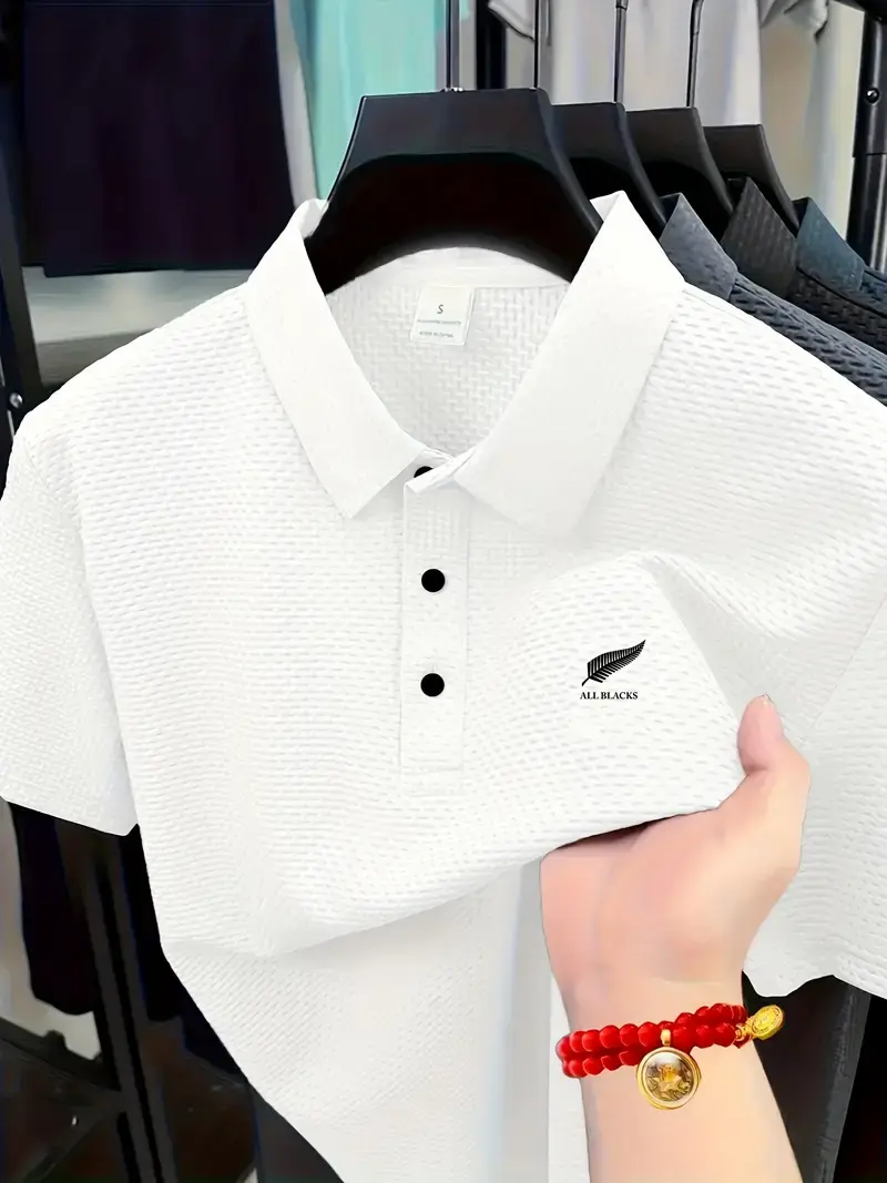 2025 New fashionable short-sleeved shirt for daily travel and commuting comfortable and casual for men
