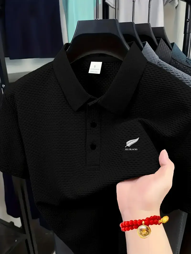 2025 New fashionable short-sleeved shirt for daily travel and commuting comfortable and casual for men