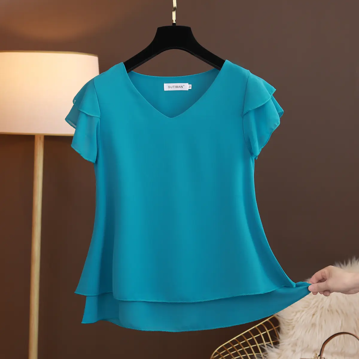 Women's Summer New V-ne Loose Big Size ort-sve Chiffon T-irt Base irt Faionable Belly Concealing Korean Sle
