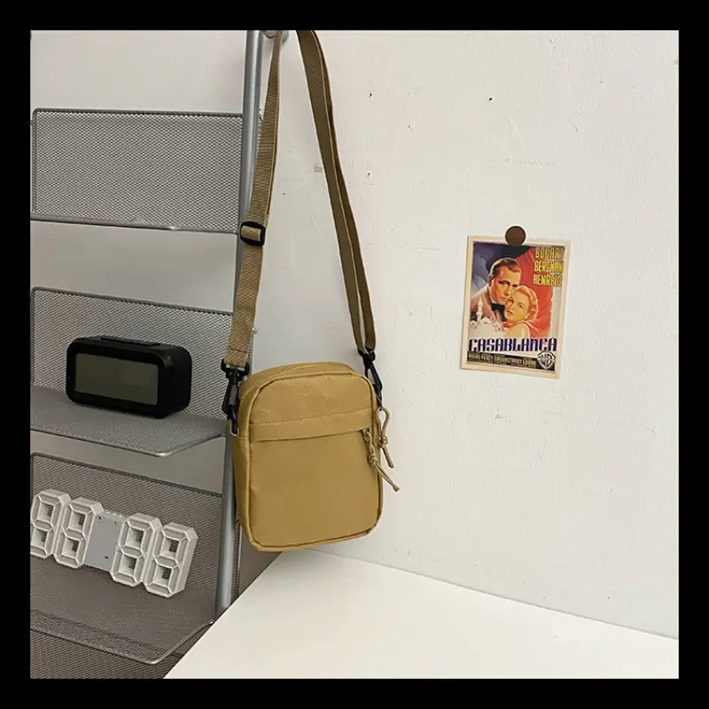 Outdoor Casual Canvas Crossbody Bag Unisex Mini Phone Sling Bag for Men And Women
