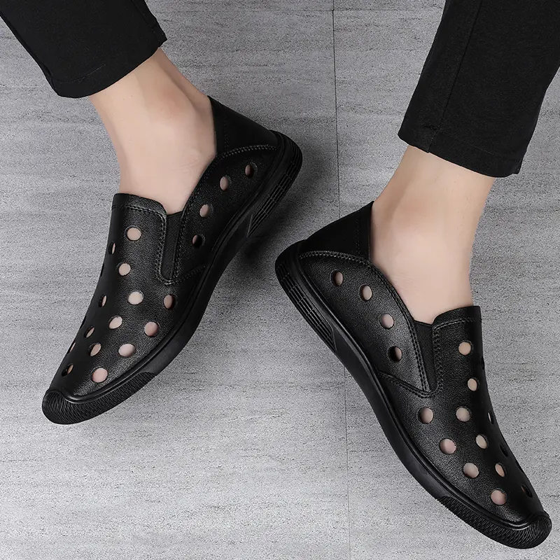 2023 Summer Hollow Genuine Leather Designer Shoes Mens Casual Sandals Breathable Hole Business Loafers Office Men Shoes Slippers