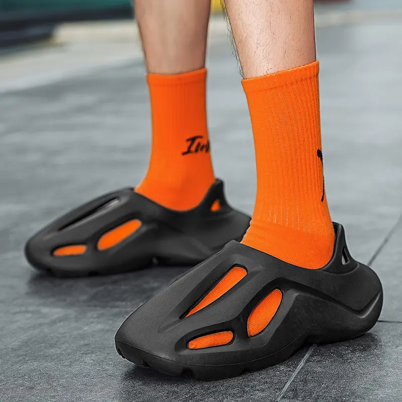 Luxury Designer Brand Men Women Fashion Foam Runner Summer Sandals Men's Slides Man Casual Slippers Beach Clogs Garden Eva Shoes