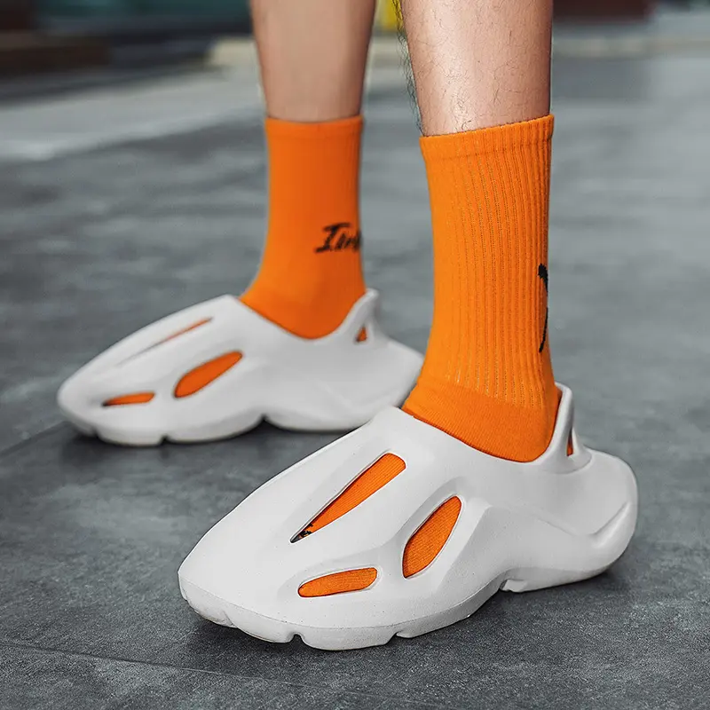 Luxury Designer Brand Men Women Fashion Foam Runner Summer Sandals Men's Slides Man Casual Slippers Beach Clogs Garden Eva Shoes