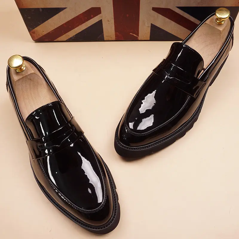Korean style men's casual wedding party dress patent leather shoes slip-on driving shoe black stylish platform loafers footwear