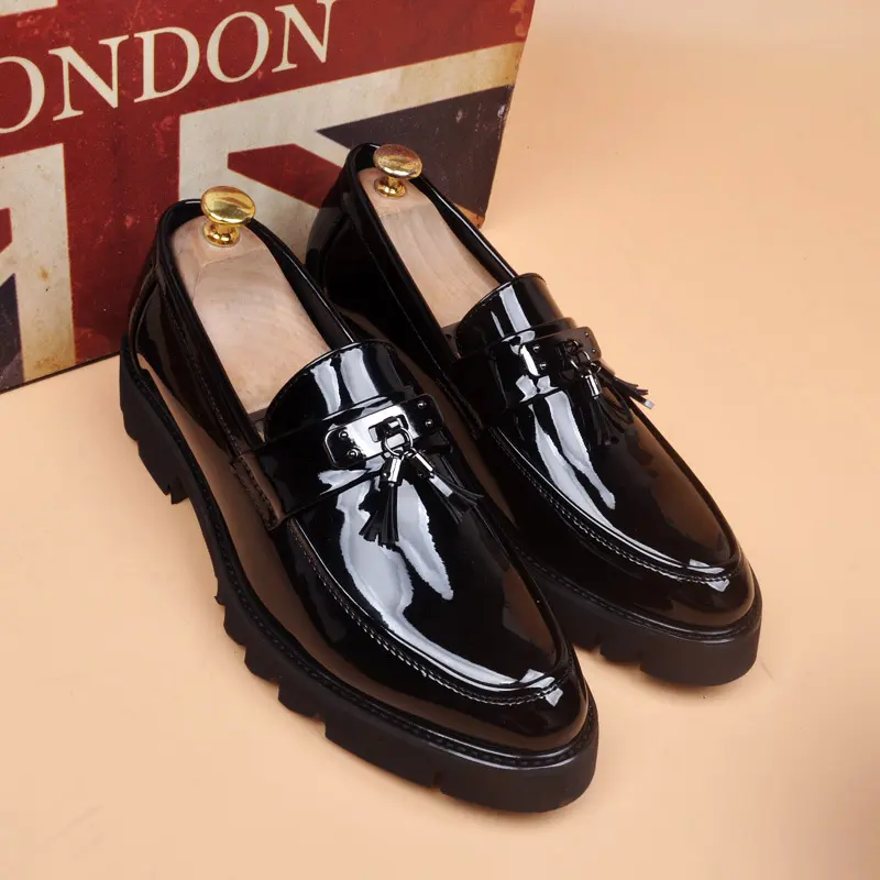italian brand designer shoes for men luxury fashion patent leather tassels shoe black trendy platform loafers youth footwear man
