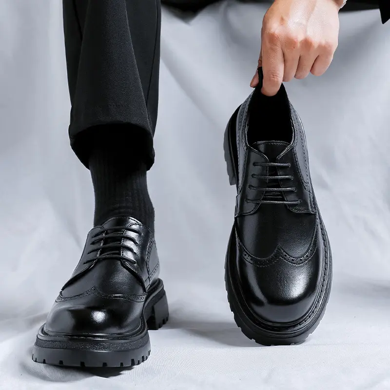 men fashion business wedding platform shoes lace-up carved brogue shoe black brown genuine leather sneakers designer footwear