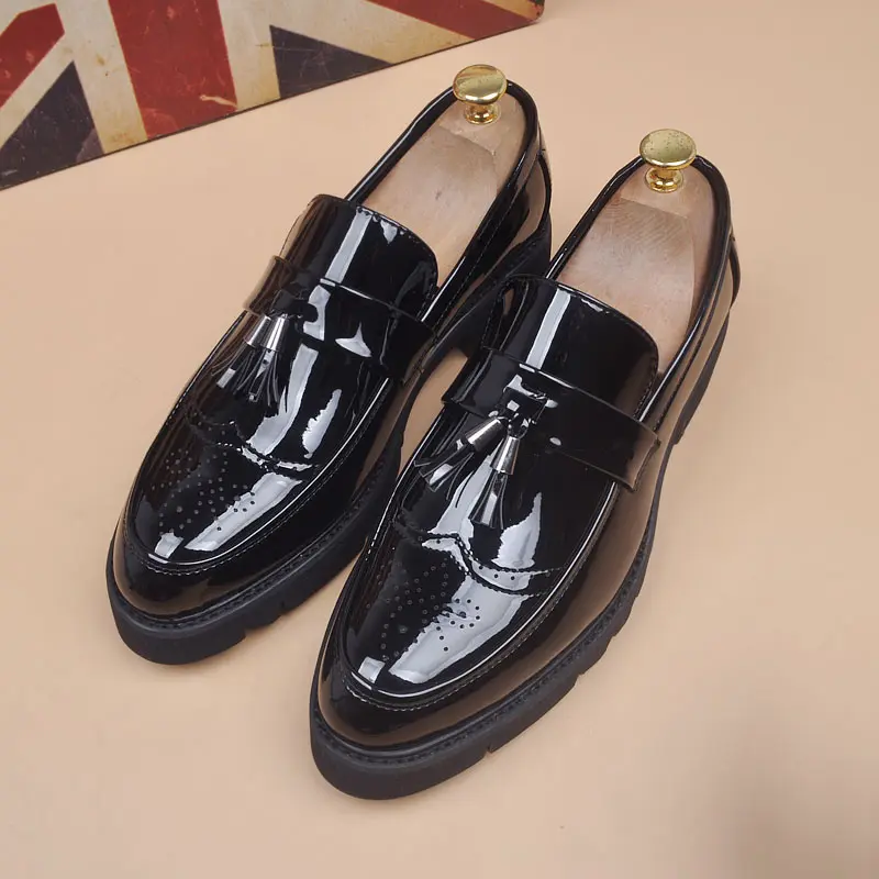 England style men fashion business wedding dress patent leather shoes slip-on carving brogue shoe platform loafers mans footwear