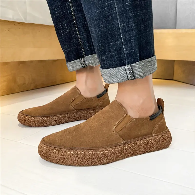 New Casual Slip-On Men Shoes British Luxury Designer Cow Suede Leather Shoes Vintage Flats Breathable Autumn Loafers Sneakers