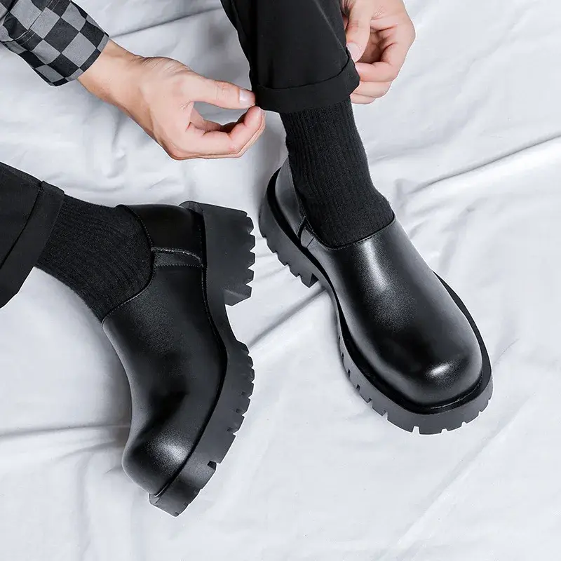 Casual Vintage British Men Black Leather Shoes Luxury Breathable Slip-On Height Increasing Dress Loafers Designer Shoes Wedding