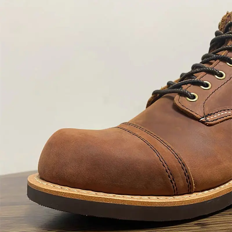 Handmade Vintage British Men Ankle Boots Autumn Winter Crazy Horse Cow Leather Shoes Tooling Outdoor Motorcycle Boots Wings