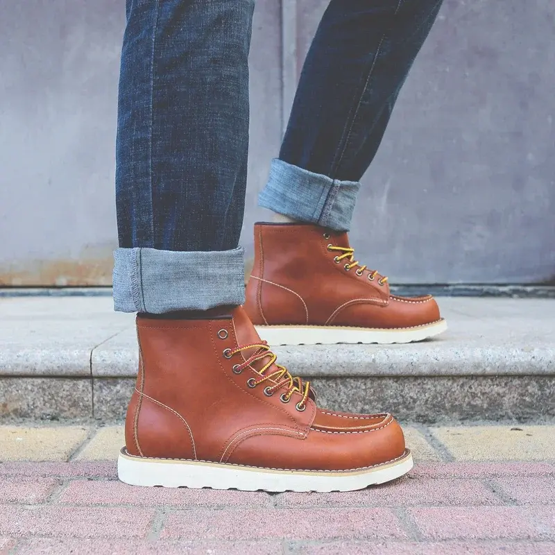 New Spring Autumn Handmade Men Casual Shoes Cow Leather Vintage British Ankle Boots Wings Tooling Lace-Up Desert Motorcycle Boot