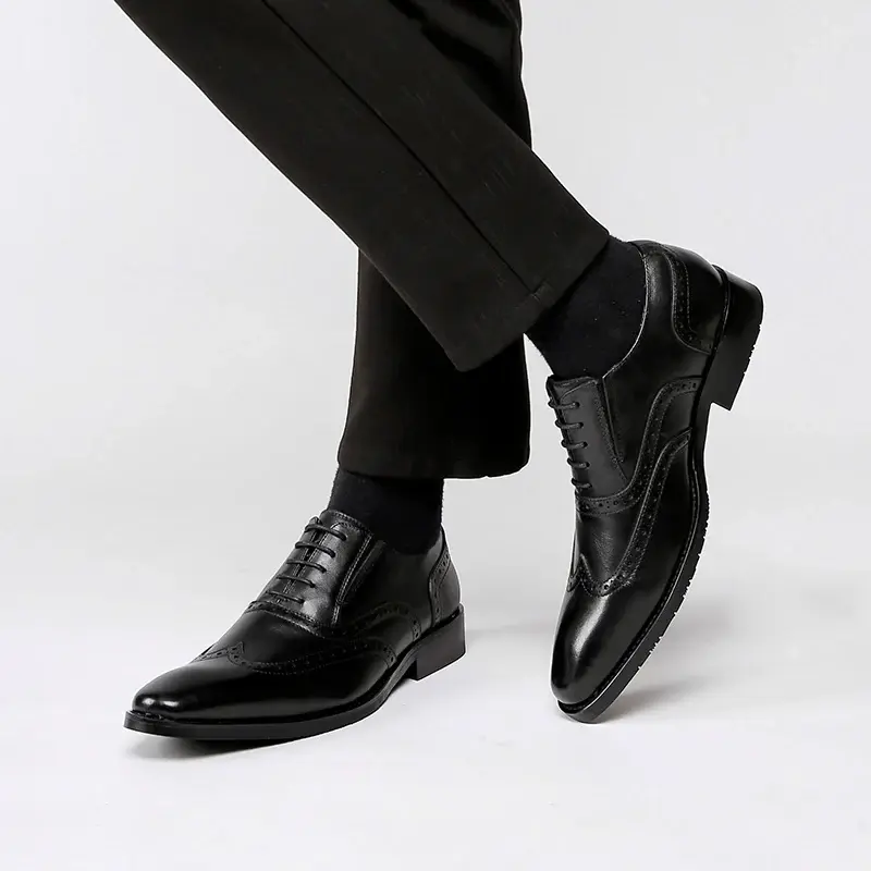 New Handmade Vintage British Men Casual Shoes Cow Leather Formal Dress Loafers Office Business Wedding Brogue Shoes Designer