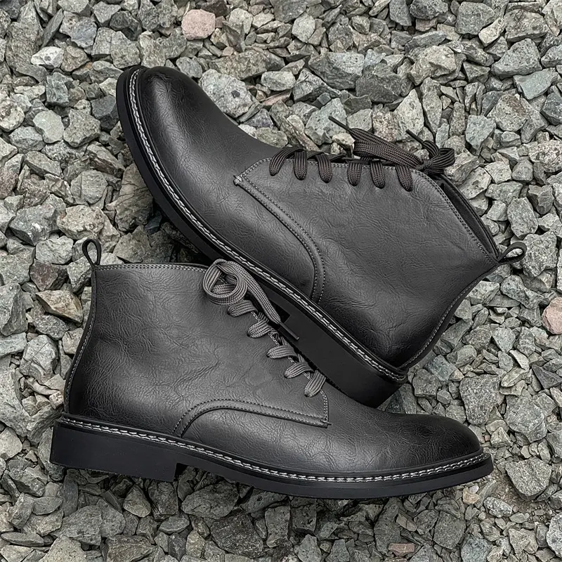 New Handmade Black Vintage British Men Leather Shoes Tooling Ankle Boots Outdoor Business Ankle Boots Chelsea Boots Autumn