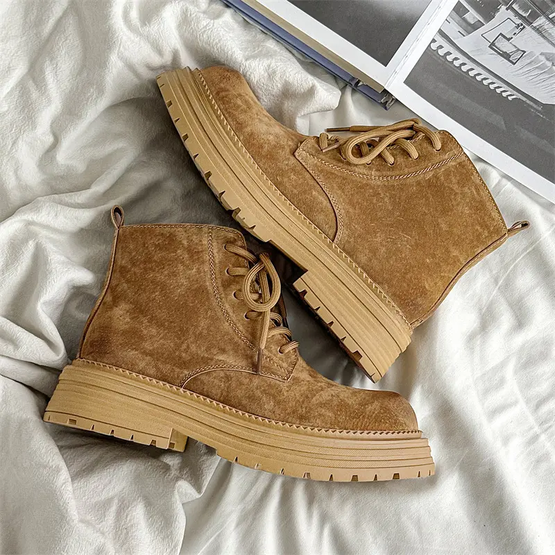 Yellow Men Ankle Boots High Quality Autumn Winter Vintage British Leather Shoes Cow Suede Platform Boots Tooling Desert Boots