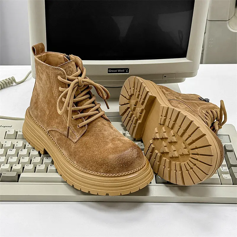 Yellow Men Ankle Boots High Quality Autumn Winter Vintage British Leather Shoes Cow Suede Platform Boots Tooling Desert Boots