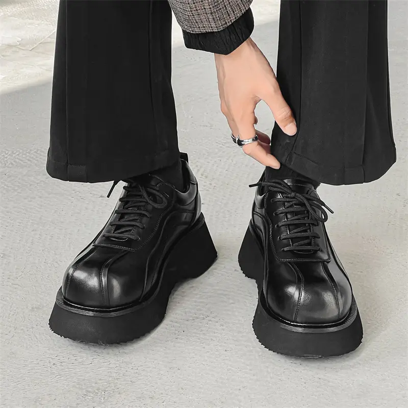 2024 New Black Luxury Designer Shoes Men Casual Leather Shoes Height Increasing Vintage British Men Loafers Shoes Lace-up