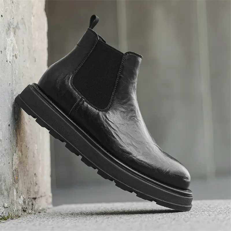 New Black Vintage British Men Casual Leather Shoes Dress Loafers Tooling Business Outdoor Work Shoes Ankle Boots Chelsea Boots