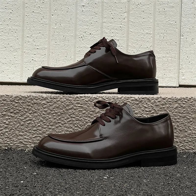 New Spring Summer Casual Men Dress Leather Shoes Business Vintage British Wedding Loafers Designer Shoes Italian Shoes Men