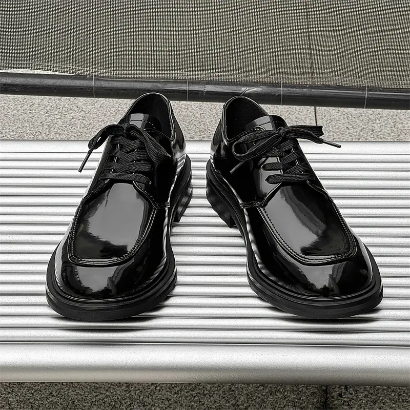 New Spring Summer Casual Men Dress Leather Shoes Business Vintage British Wedding Loafers Designer Shoes Italian Shoes Men