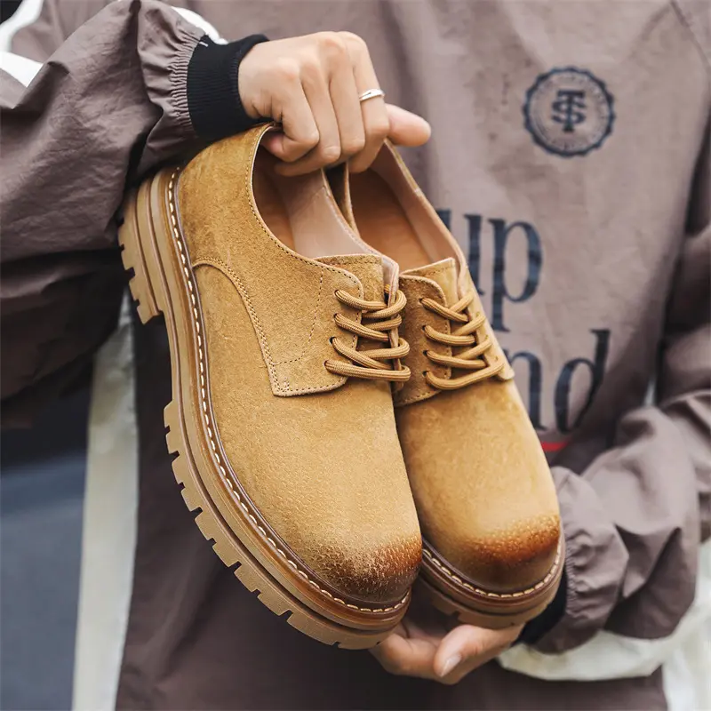 New Men Antumn Winter Vintage British Leather Shoes Outdoor Tooling Loafers Breathable Height Increasing Man Shoes Sneakers