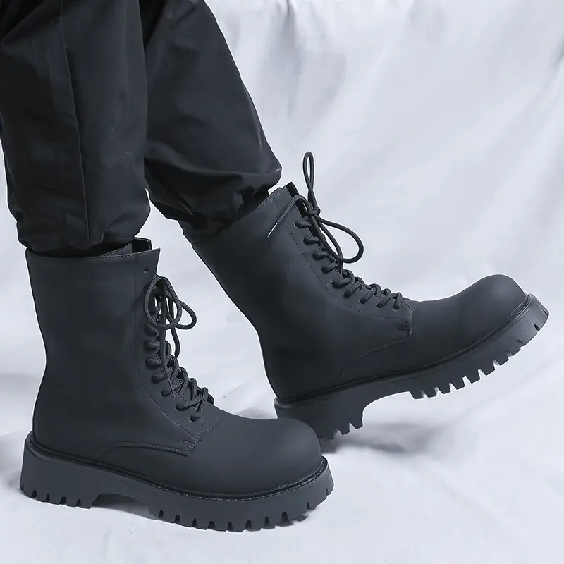 New Black Vintage British Men Ankle Boots Spring Autumn Tooling Outdoor Boots Leather Shoes Fashion Motorcycle Boots