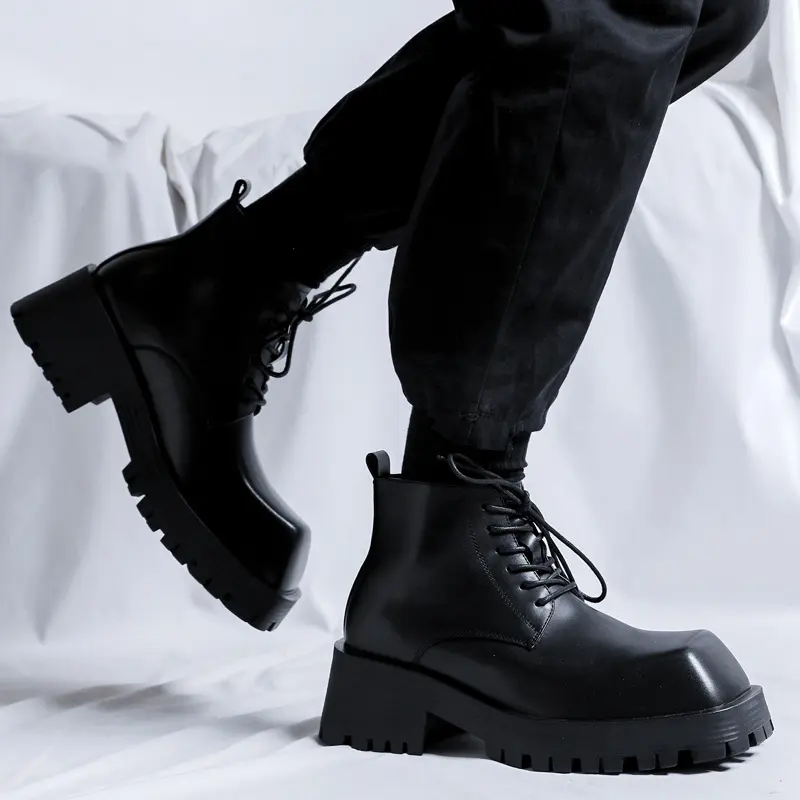 British Vintage Men Leather Shoes Square Toe Lace-up Dress Ankle Boots Autumn Winter Tooling Motorcycle Boots Business Men Shoe