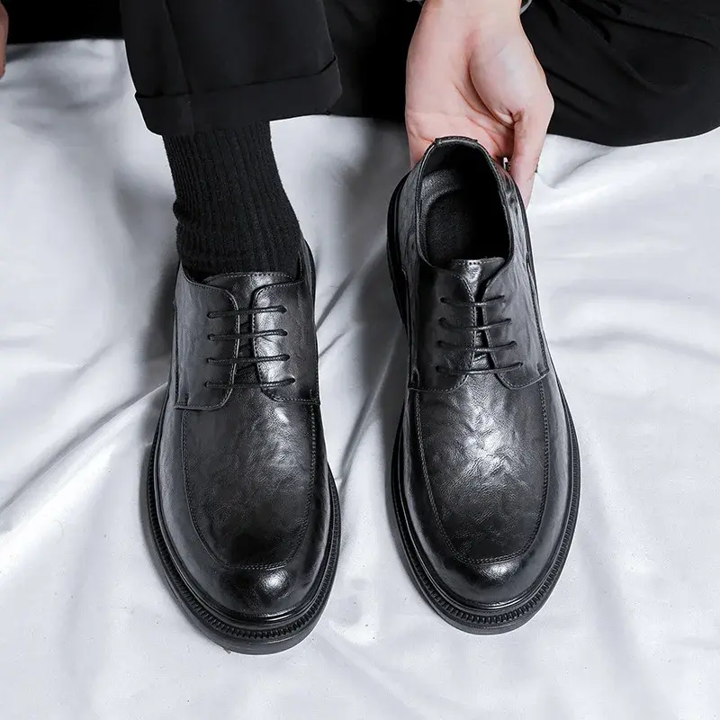 Spring Autumn Black Men Casual Shoes Vintage British Formal Business Dress Leather Shoes Suit Loafers Designer Wedding Oxfords