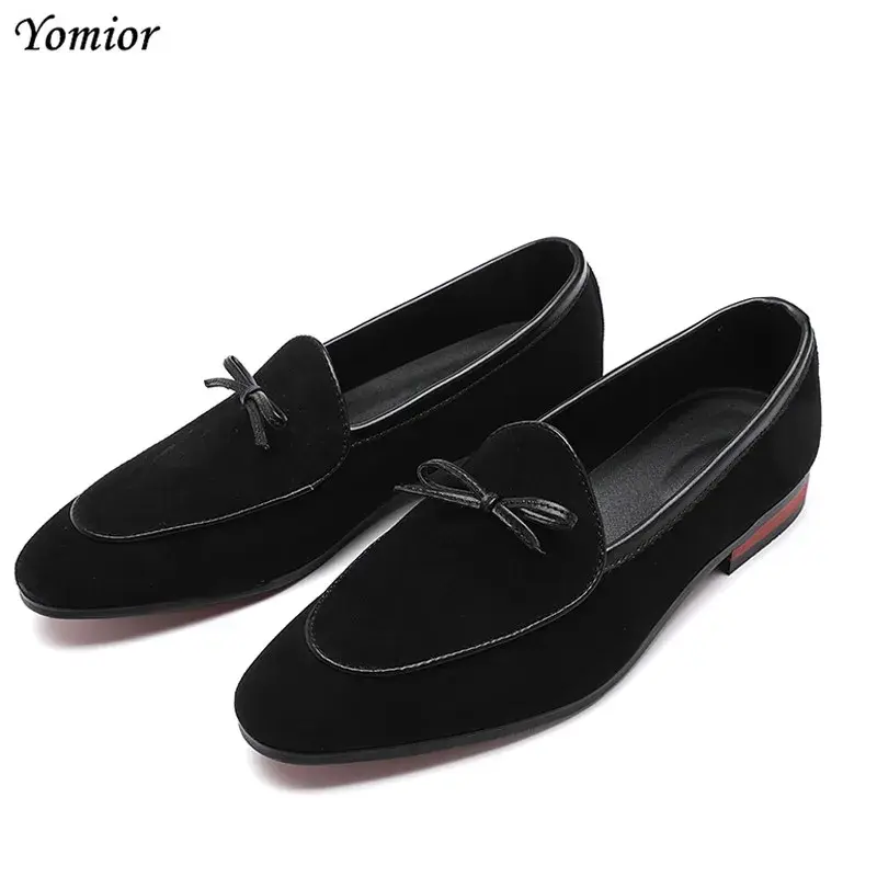 Real Cow Suede Men Formal Pointed Toe Loafers Vintage Casual Office Business Shoes Italian Wedding Dress Oxford Designer Shoes