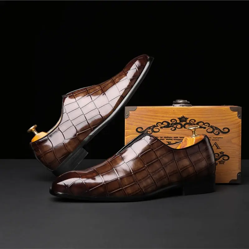 New British Trend Casual Men Shoes Formal Dress Leather Shoes Business High Quality Loafers Slip-On Oxfords Luxury Wedding Shoes