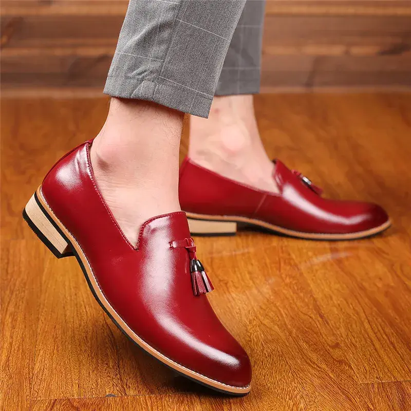 New Luxury Brand Pointed Toe Leather Shoes Business Men Dress Casual Business Formal Shoes Breathable Wedding Loafers Big Size