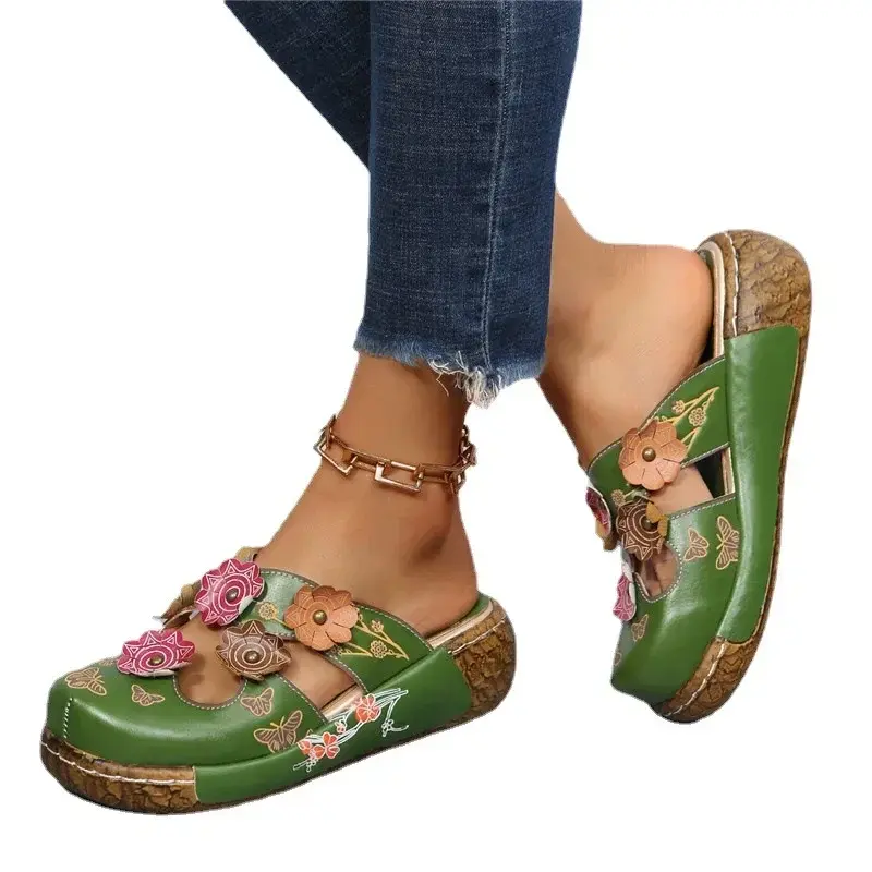 Summer Retro Plum Blossom Baotou Slippers Women's New Fashion Totem Thick Sole Anti Slip Sandals Outdoor Beach Flat Casual Shoes