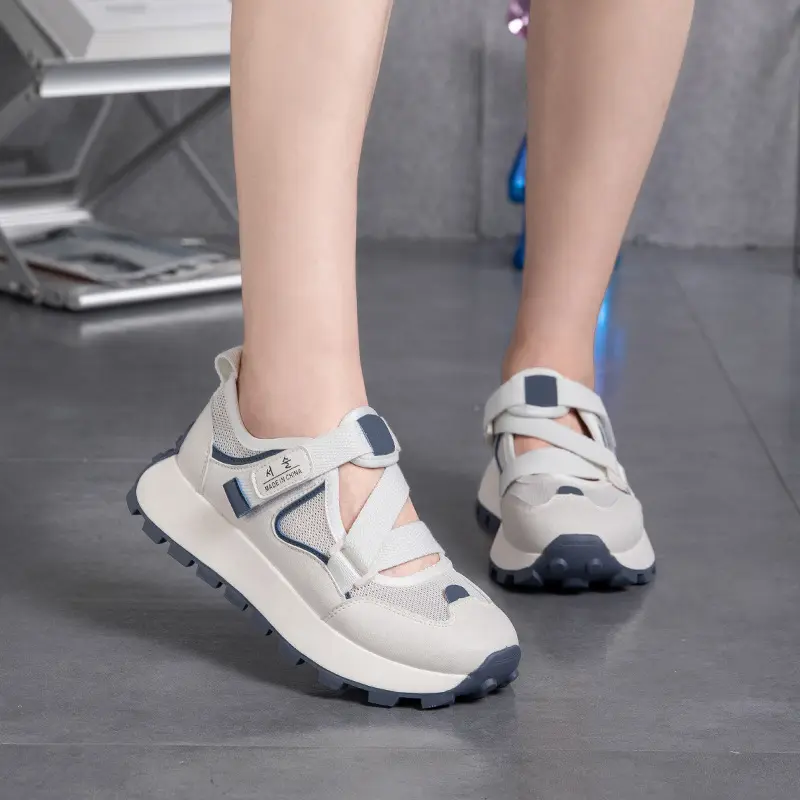 Round Head Small White Shoes Female Hundred Casual Womens Board Shoes Thick Bottom Women Sneakers 2024